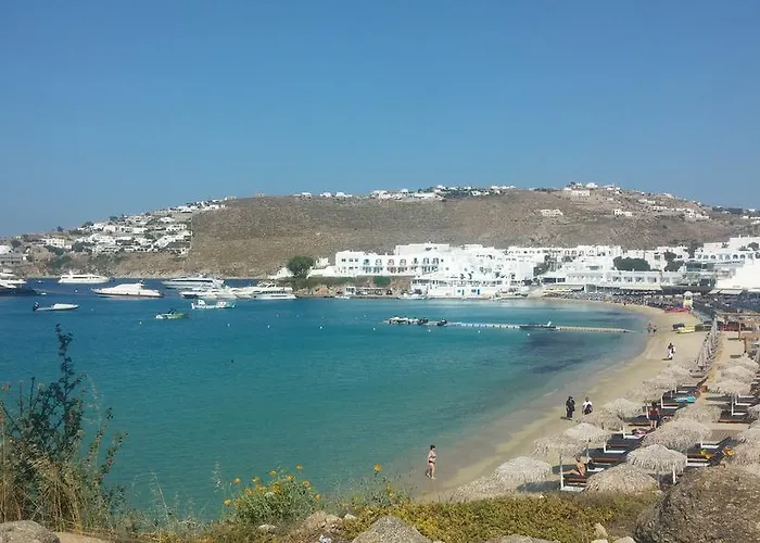 Flora Manos * Platys Gialos (Mykonos)