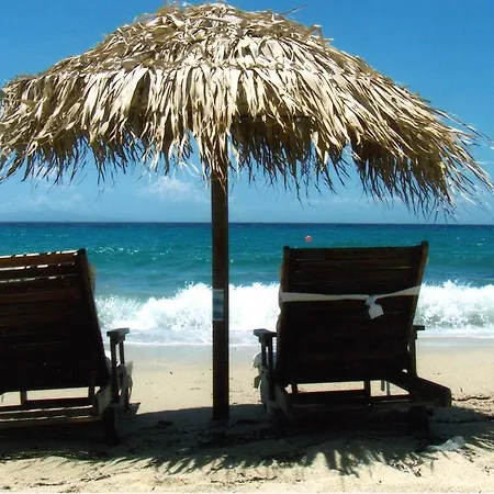 Appartement Flora Manos